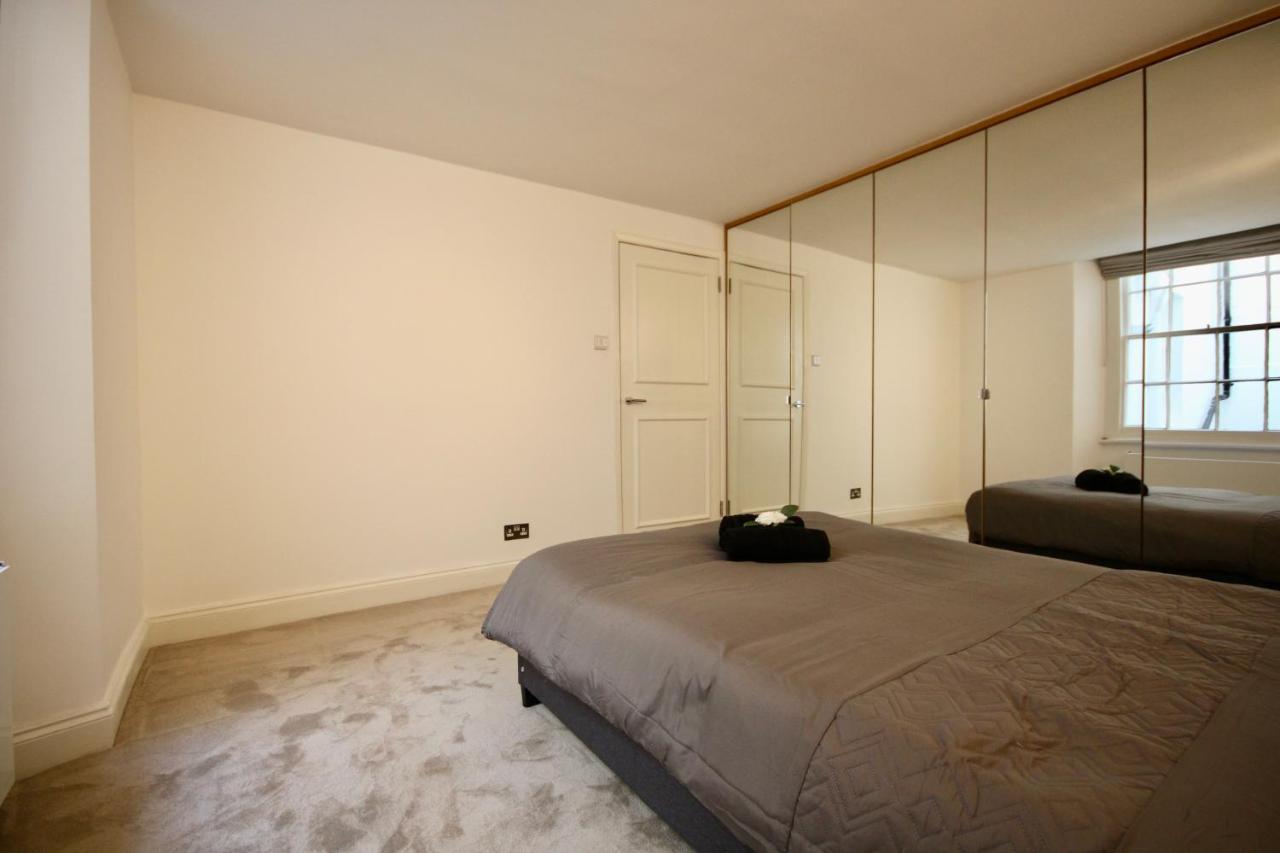 Appartement Superb Flat Near Victoria Station à Londres Extérieur photo