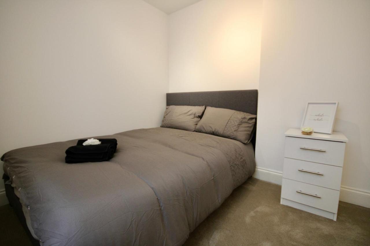 Appartement Superb Flat Near Victoria Station à Londres Extérieur photo